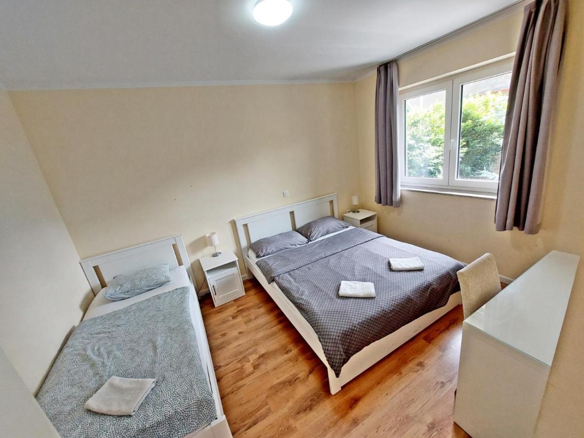 Rose Valley, Modern Studios & Apartments Любляна Екстериор снимка