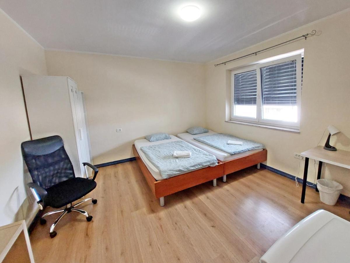 Rose Valley, Modern Studios & Apartments Любляна Екстериор снимка