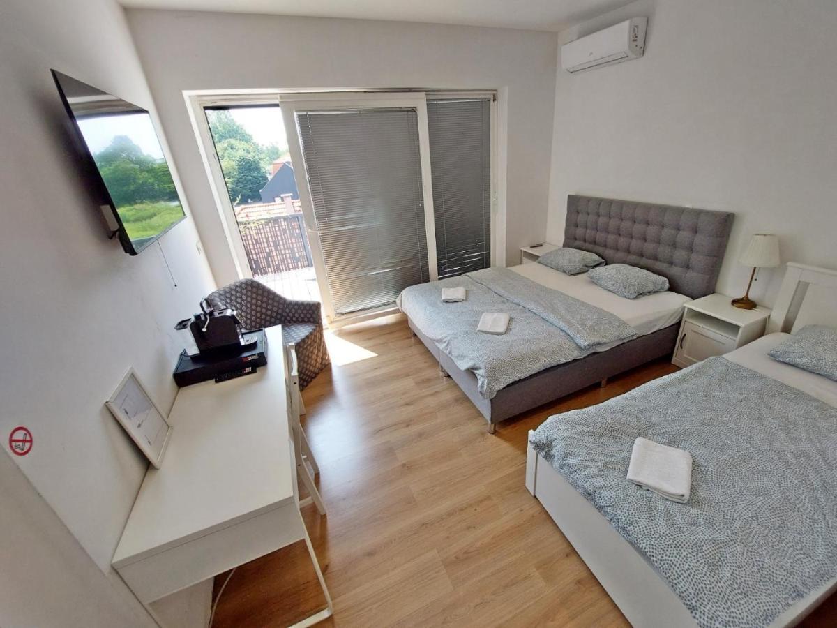 Rose Valley, Modern Studios & Apartments Любляна Екстериор снимка