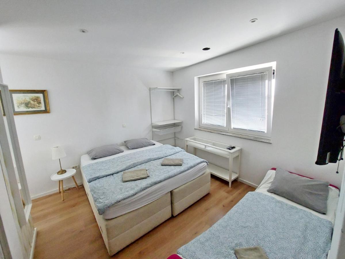Rose Valley, Modern Studios & Apartments Любляна Екстериор снимка